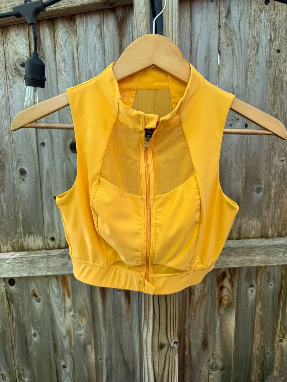 Outdoor Voices Splashknit Sports Bra Yellow Front-Zip Crop Top Gorpcore